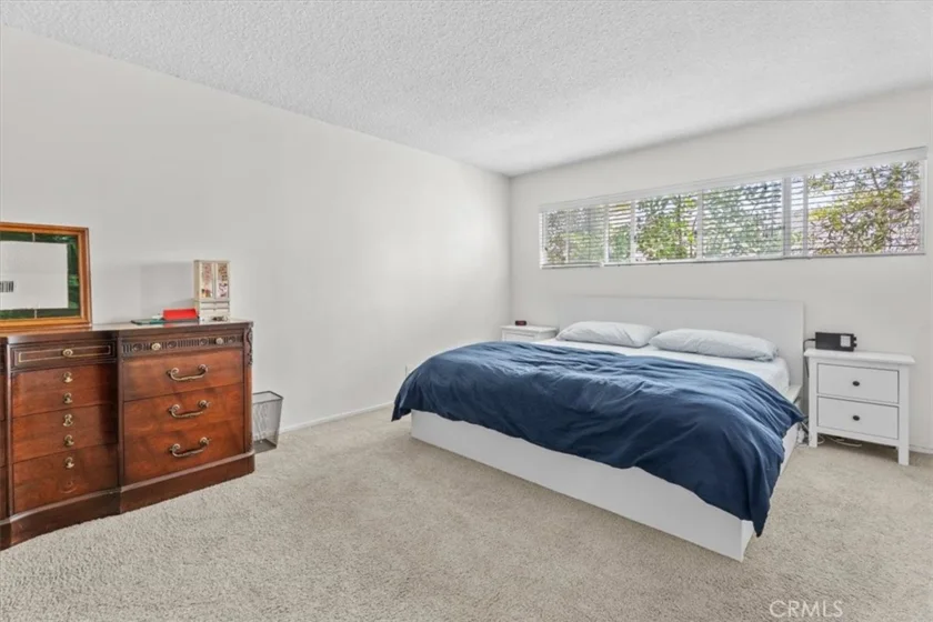 15248 Dickens Street #205 photo 9