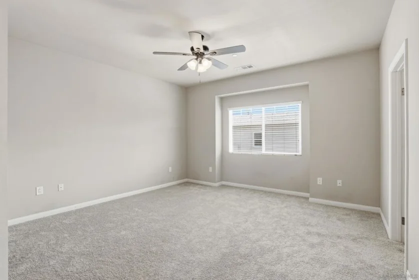 1329 Holly Avenue photo 17