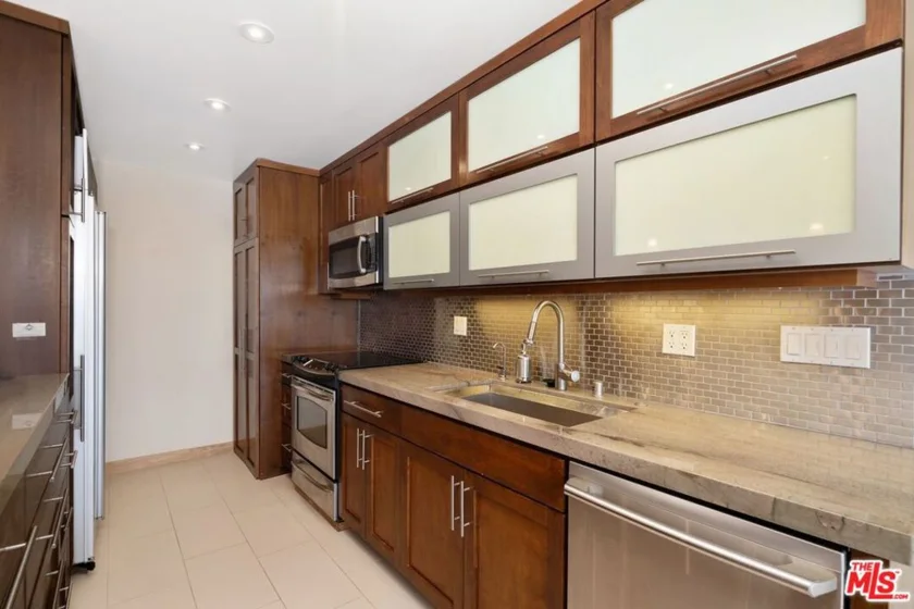 2220 Avenue Of The Stars #2203 photo 19