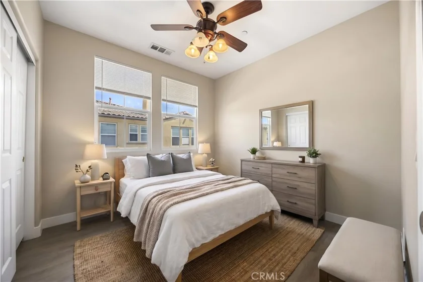 1800 E Lakeshore Drive #1601 photo 5