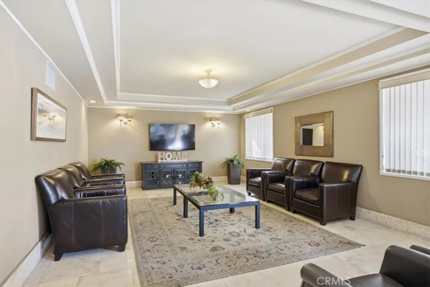 620 S Gramercy Place #130 photo 18