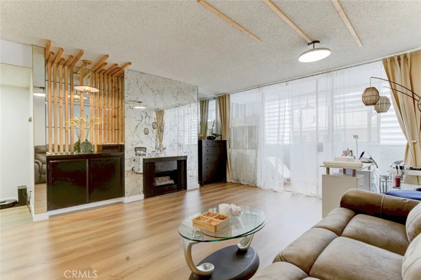 125 W Mountain Street #216 photo 7