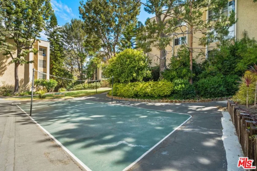 1211 Raintree Circle photo 30