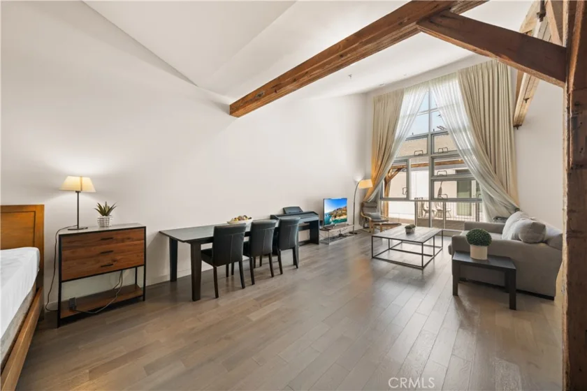 527 Molino Street #213 photo 3