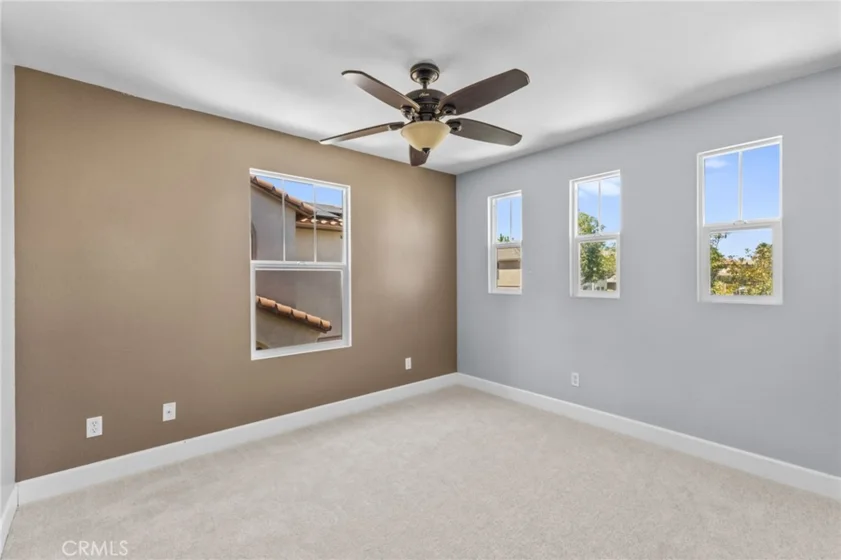 28403 Ravenna photo 30