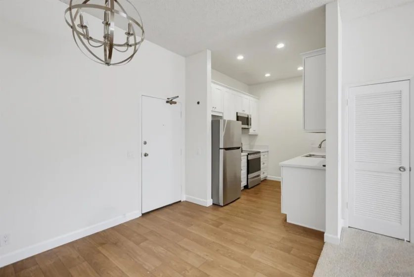 8310 Regents Road #2A photo 2