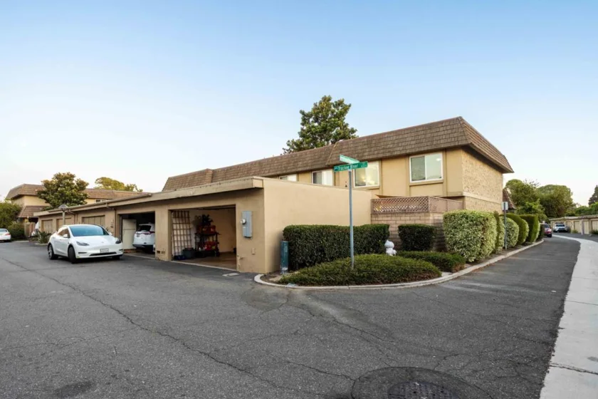 10382 Truckee River Court photo 23