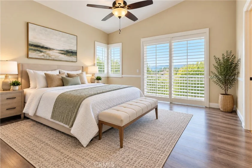 16 Torres Pointe photo 8