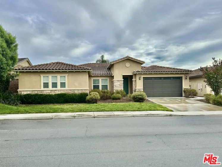 30121 Alfalfa Lane photo 1