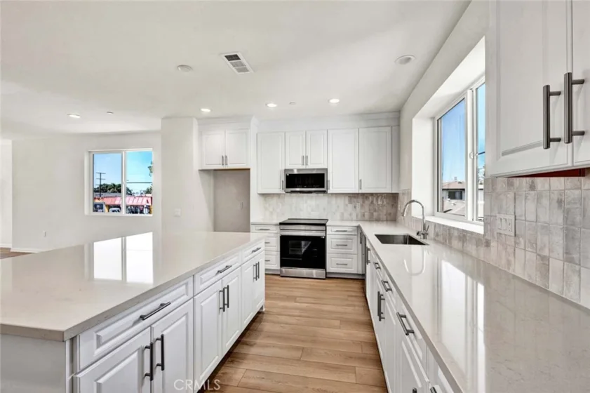 5804 Linden Avenue #1 photo 8