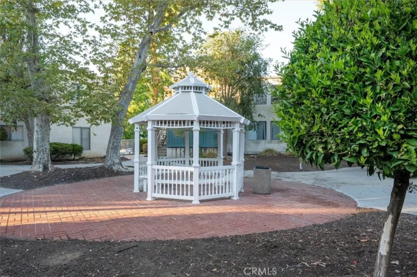 5700 Etiwanda Avenue #154 photo 27