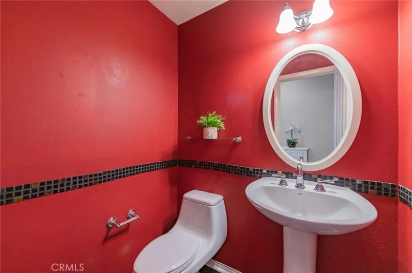 255 N Santa Maria Street photo 14