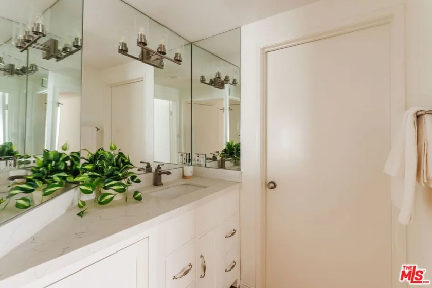 10760 Missouri Avenue #102 photo 8