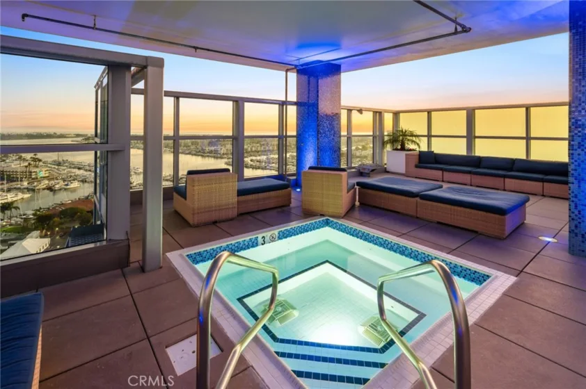 13700 Marina Pointe #611 photo 53