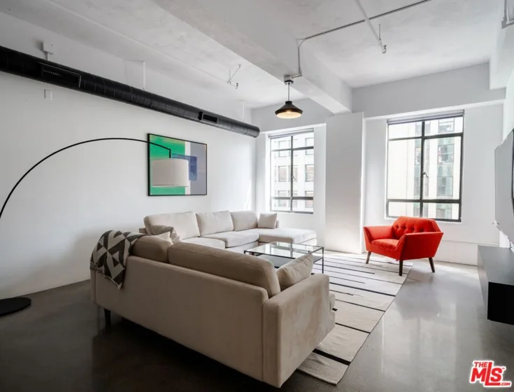 849 S Broadway #603 photo 3