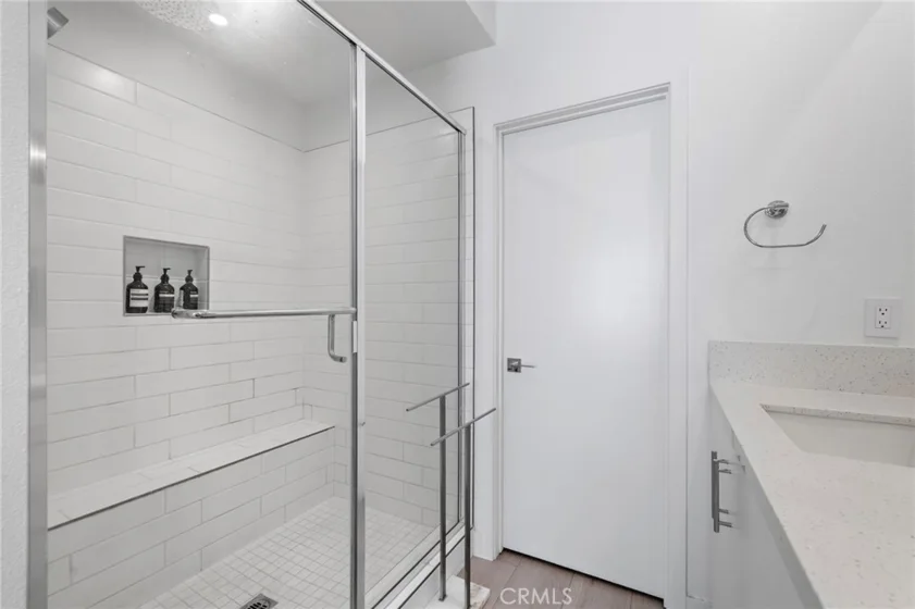 1826 W Bushell Street photo 25