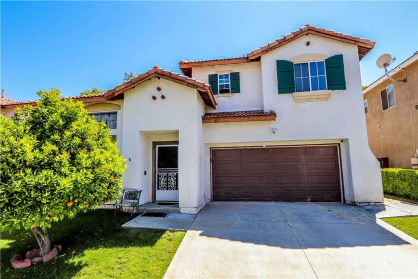 42104 Acacia Way photo 1