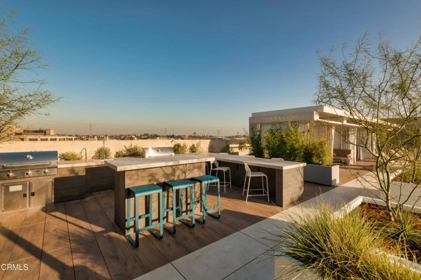 527 Molino Street #401 photo 60