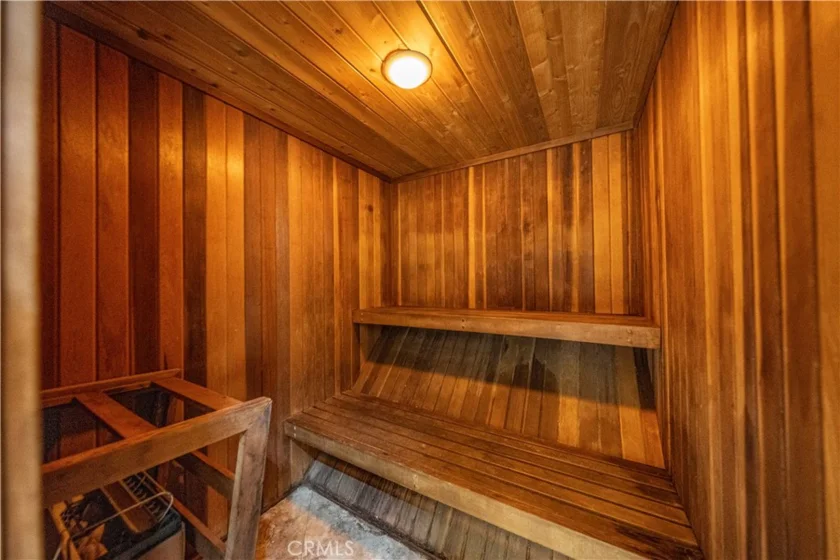 2601 E Ocean #807 photo 34