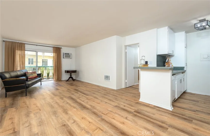 18307 Burbank Boulevard #135 photo 1