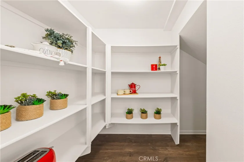 60 Strawberry Grove photo 13