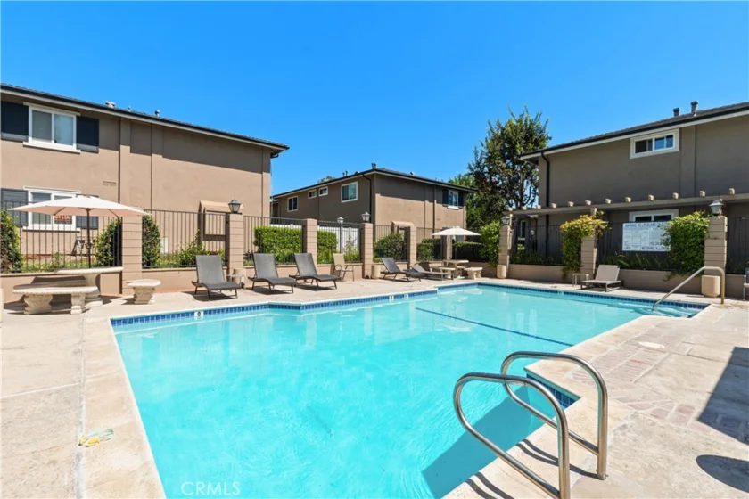 660 S Glassell Street #45 photo 18