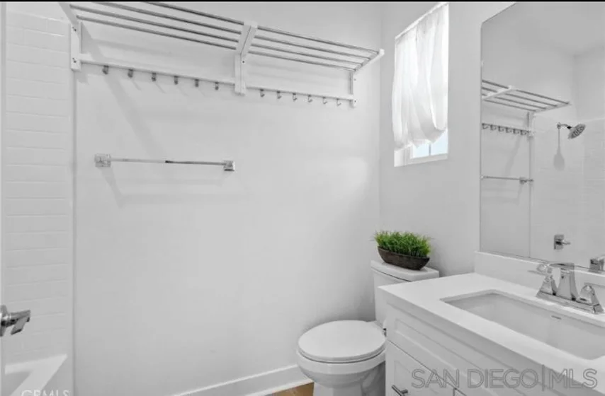 4382 Pacifica Way #1 photo 34