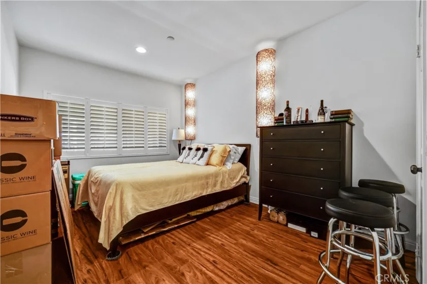 11630 Warner #504 photo 5