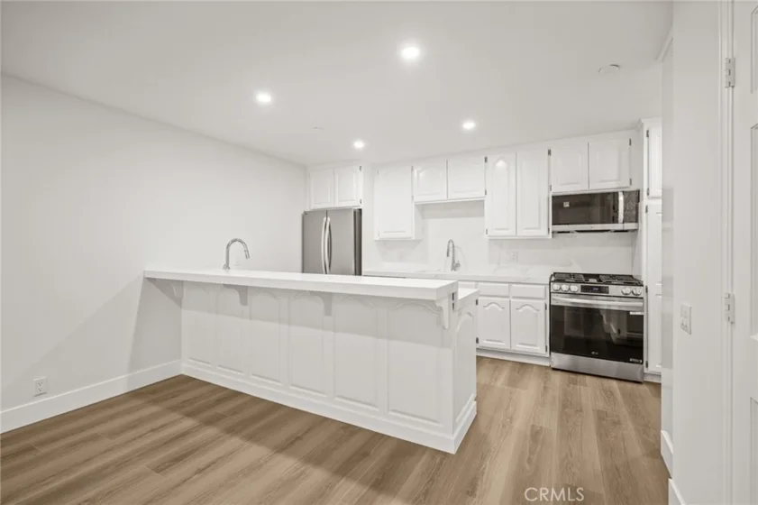 17200 Newhope #31 photo 5