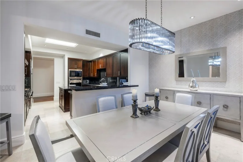 345 E Colorado Boulevard #404 photo 16