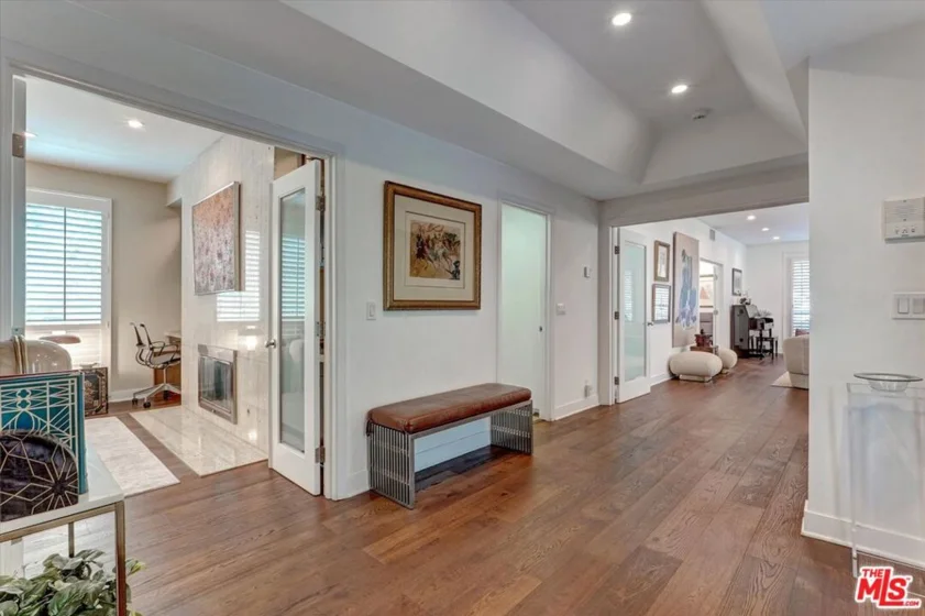 148 S Crescent Drive #101 photo 11