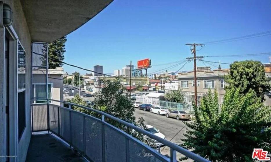 1025 Dewey Avenue #202 photo 8