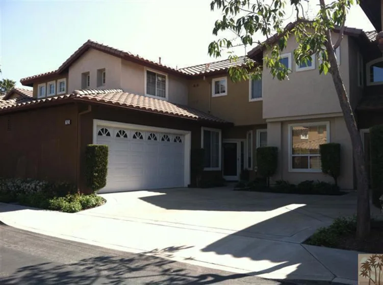 10 Mira Mesa photo 1