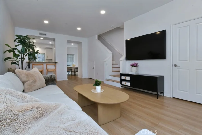 10918 Morrison Street #3 photo 24