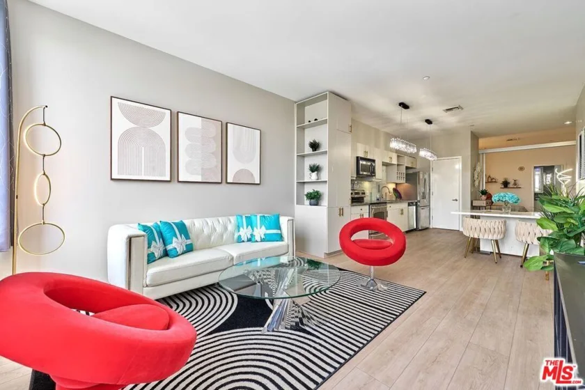 3810 Wilshire Boulevard #408 photo 3