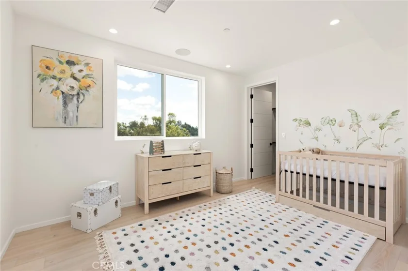 2311 Cove photo 25