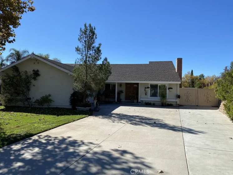 42747 San Julian Place photo
