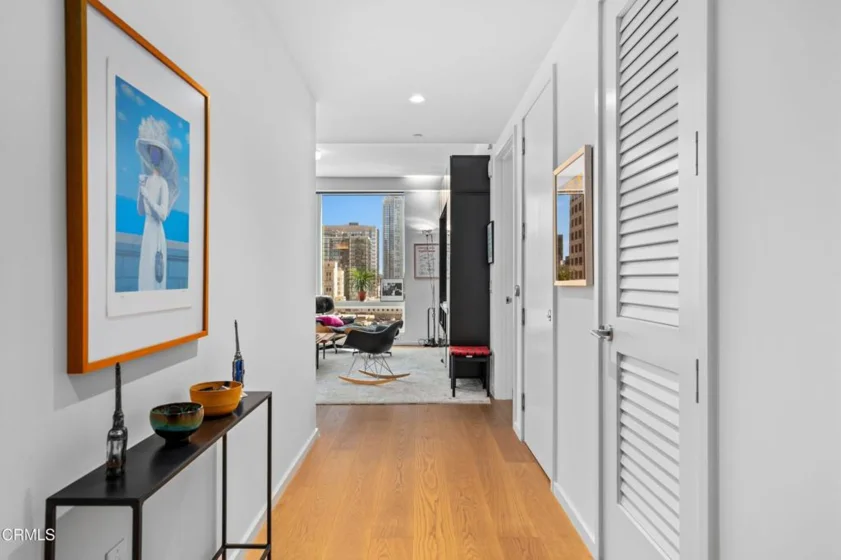 877 Francisco Street #1506 photo 10
