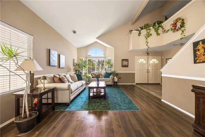 24357 Gitano Drive photo 9