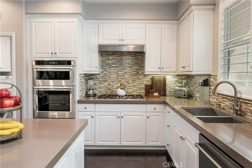 3216 Carrotwood photo 12