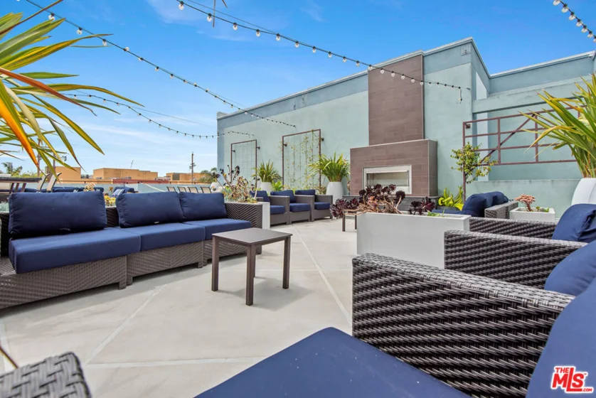 13337 Beach Avenue #403 photo 26