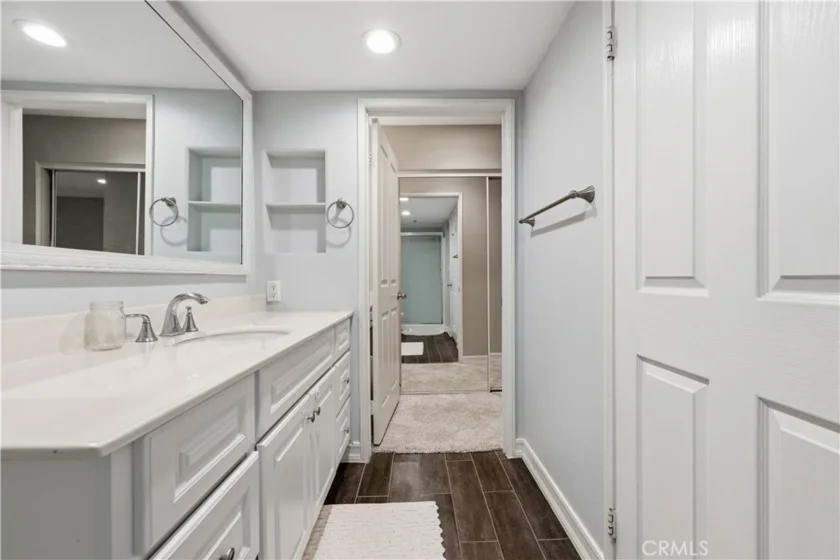 4501 Cedros Avenue #330 photo 22