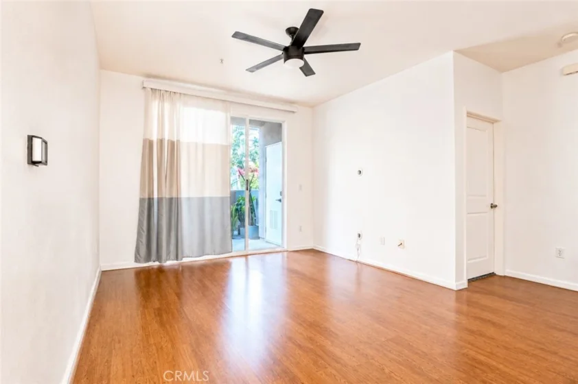 1801 E Katella Avenue #1076 photo 2