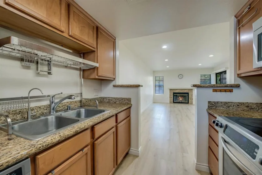 12051 Alta Carmel Court #208 photo 14