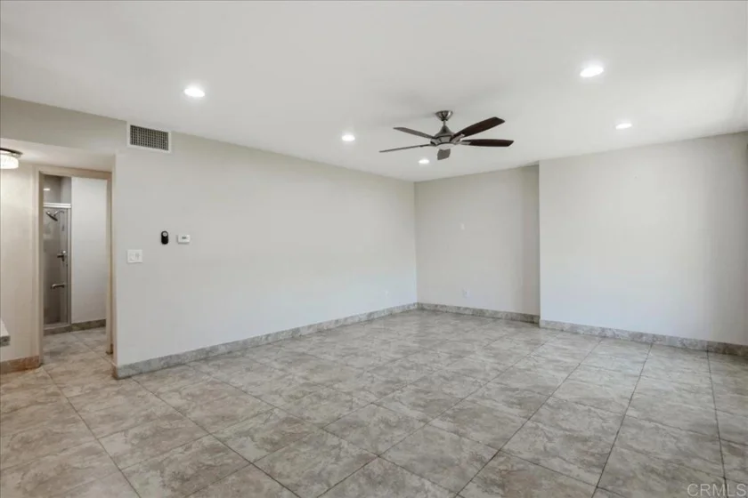 559 Oakdale Lane #C photo 10