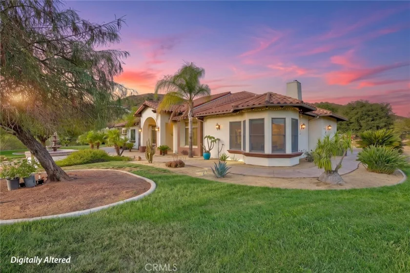 21977 Paseo Chico photo 2
