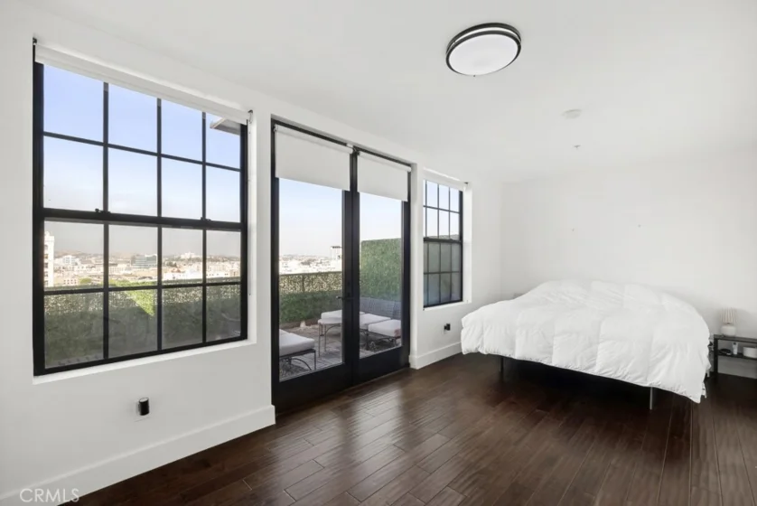 746 S Los Angeles Street #1201 photo 8
