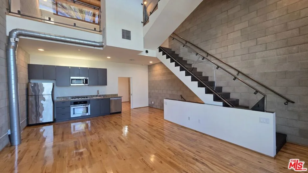 717 N Highland Avenue #9 photo 11