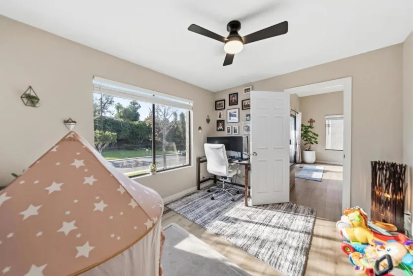 5245 Reservoir Drive photo 19