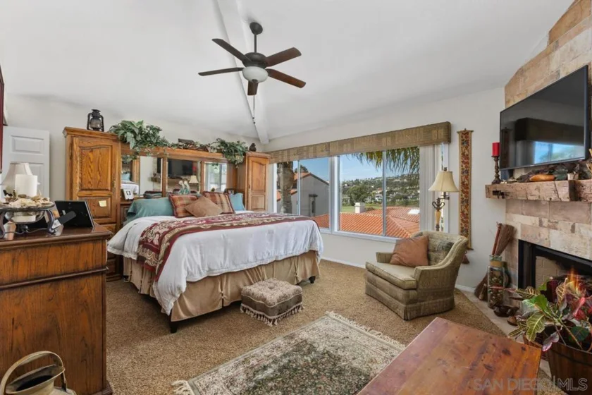 2520 Navarra Drive #C photo 24
